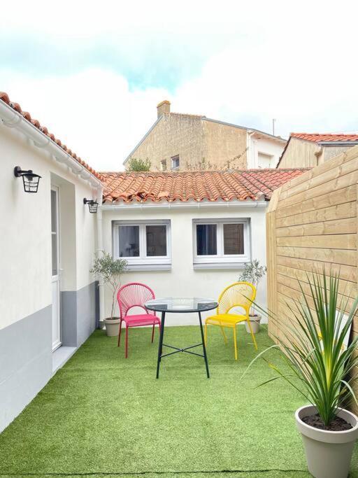 - Le Bac A Sables - Studio Au Coeur D'Arago Les Sables-dʼOlonne Buitenkant foto